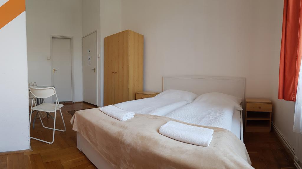 Westend Minihotel Budapest Ngoại thất bức ảnh