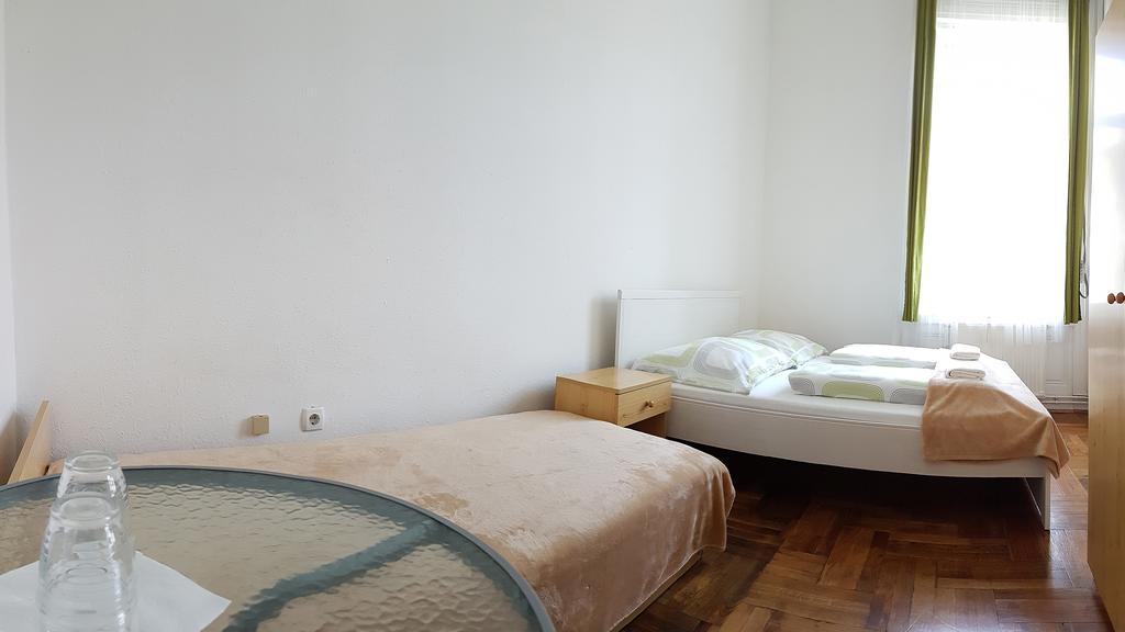 Westend Minihotel Budapest Ngoại thất bức ảnh