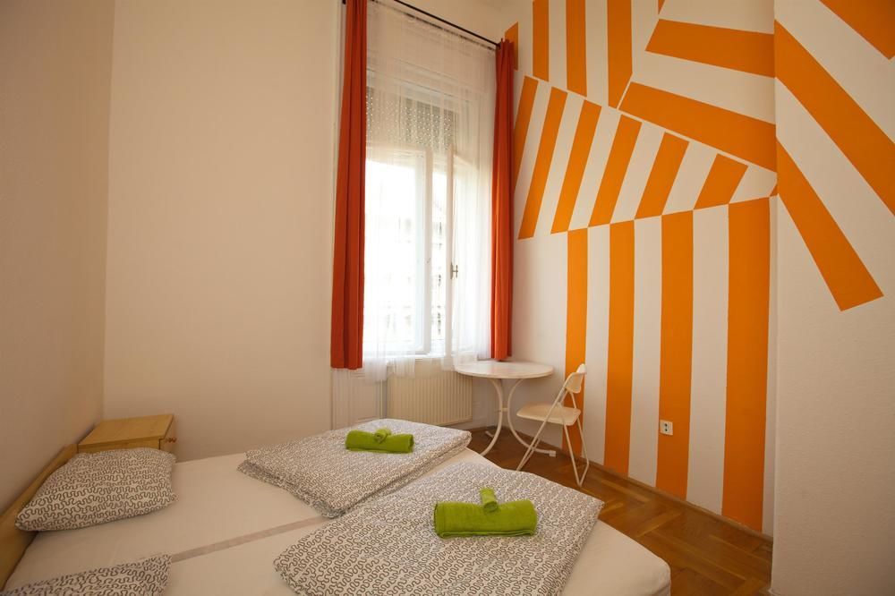 Westend Minihotel Budapest Ngoại thất bức ảnh